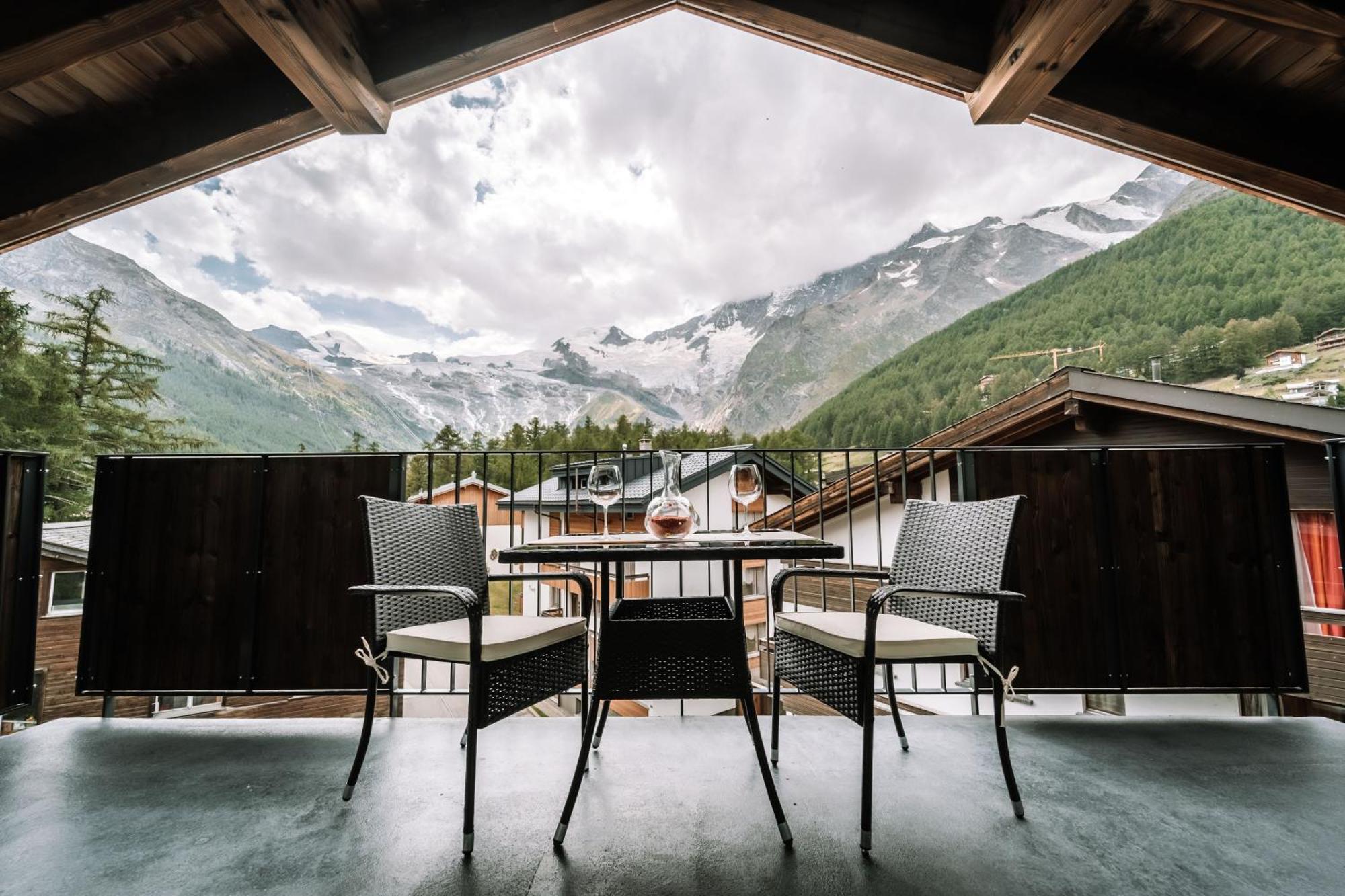 Kusi'S Ranch Apartment Saas-Fee Room photo